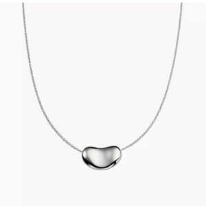 Tiffany & Co. Elsa Peretti® Bean® design Pendant.